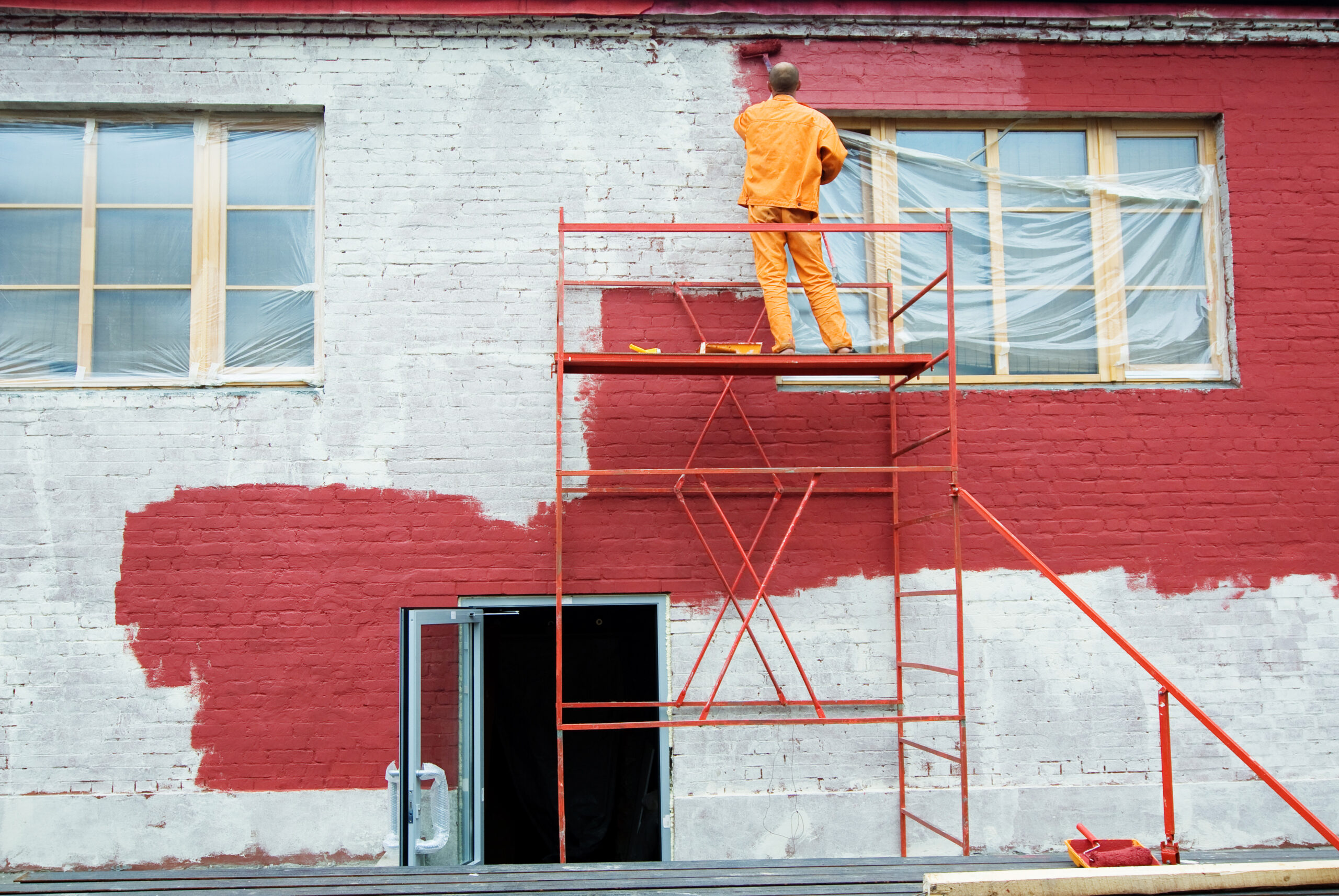 Transform Your Dubai Home with the Best Exterior Painting Services